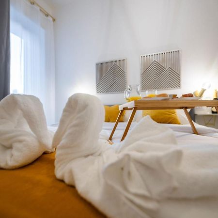 Appartamento Palatium Al Duomo Torino Esterno foto